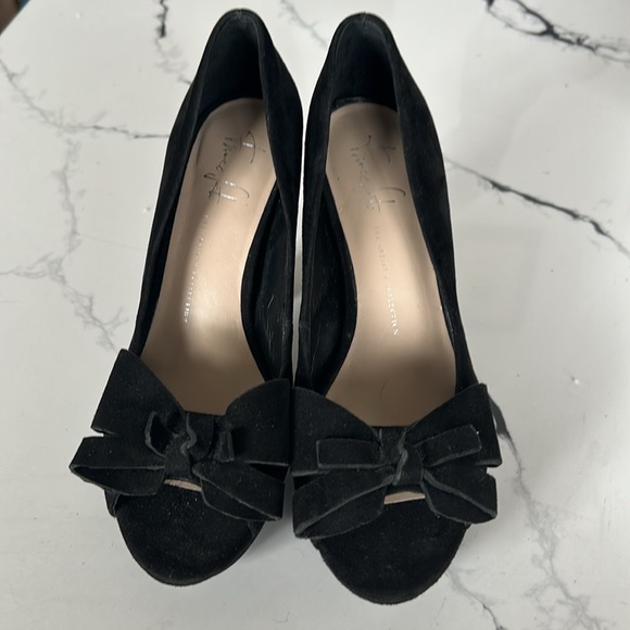 Franco Sarto Artist Collection Black Suede Platform Pumps.Size 6. Never Worn - Picture 4 of 5